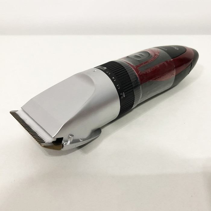 Професійна машинка для стрижки волосся GEMEI GM-550 з двома акумуляторами, Бритва триммер для бороди