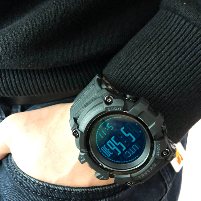 Годинник наручний чоловічий SKMEI 1356BK BLACK, фірмовий спортивний годинник. Колір: чорний