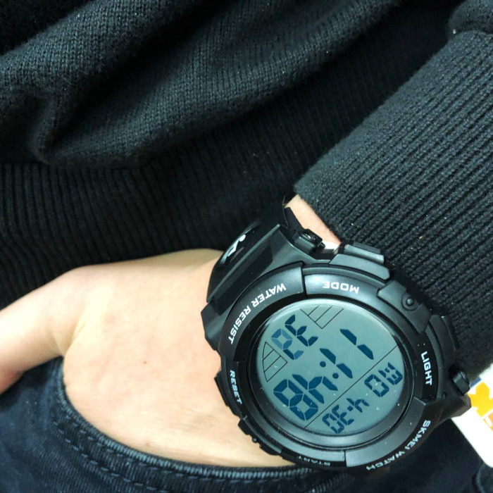 Годинник наручний чоловічий SKMEI 1258BK, брендовий чоловічий годинник, водостійкий тактичний годинник. Колір: чорний