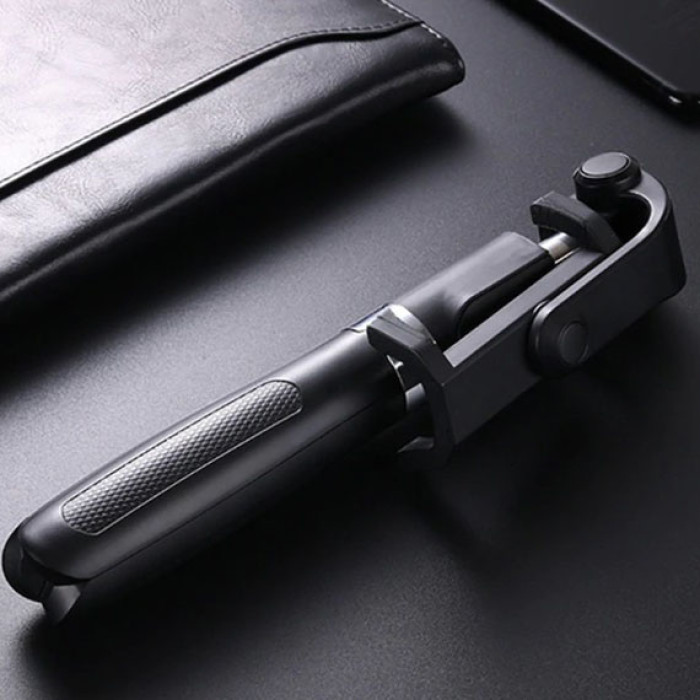 Монопод-трипод та штатив з пультом Bluetooth L01 Black Тримач для Телефону селфі палиця. Колір: чорний