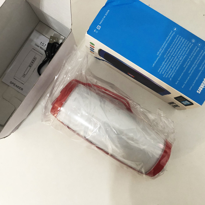Портативна bluetooth колонка вологостійка TG157 Pulse з різнокольоровою підсвіткою. Колір червоний