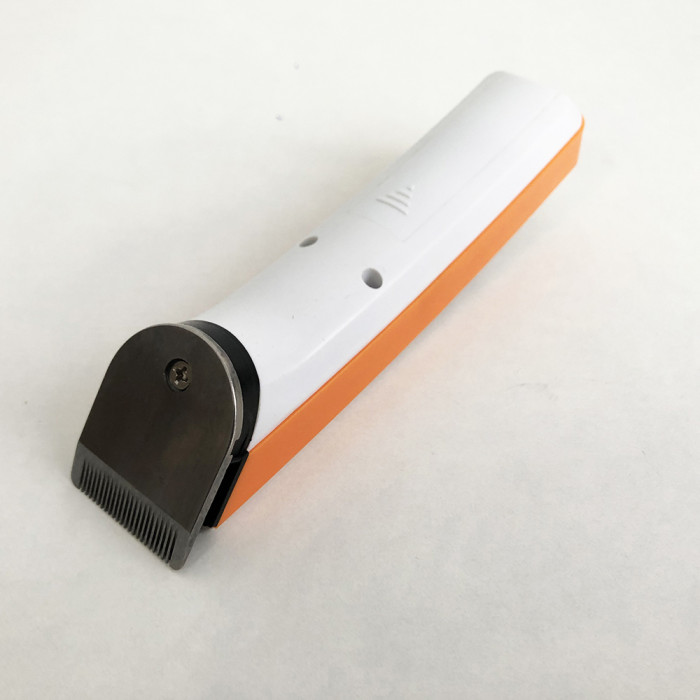Машинка для стрижки GEMEI GM-715