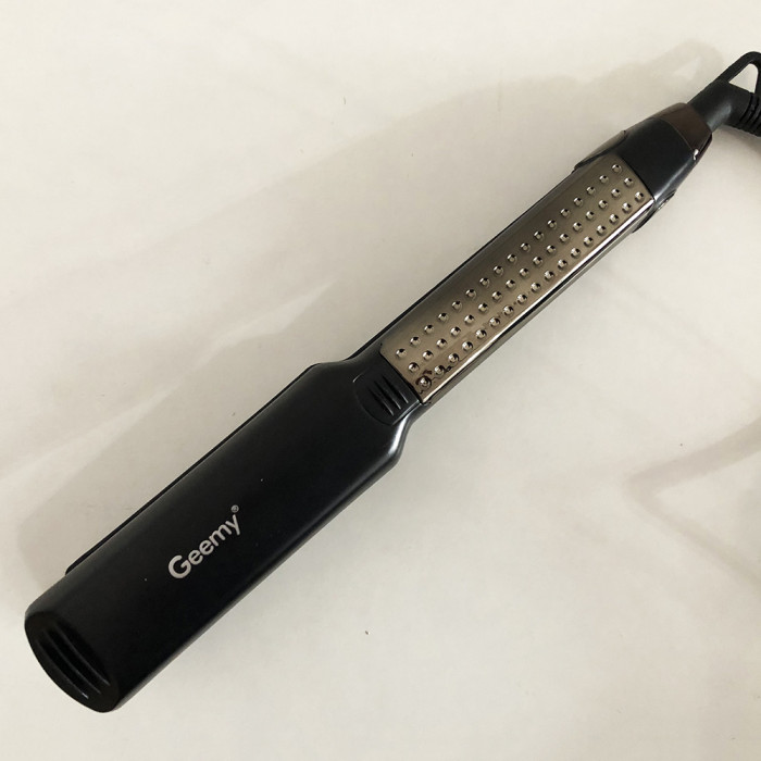 Щипці GEMEI GM-2808W. Колір: платиновий