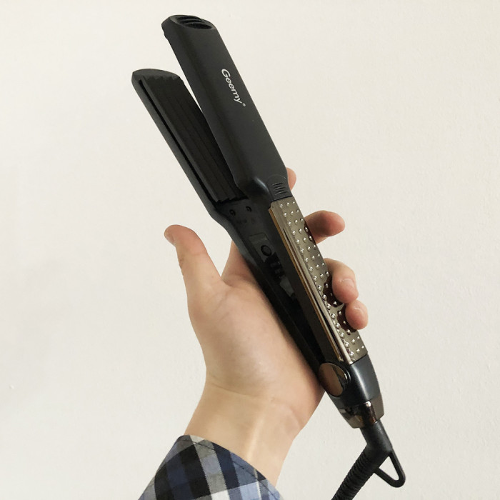 Щипці GEMEI GM-2808W. Колір: платиновий