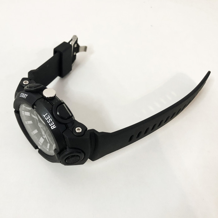 Годинник наручний G-SHOCK GA-500. Колір: чорний з білим