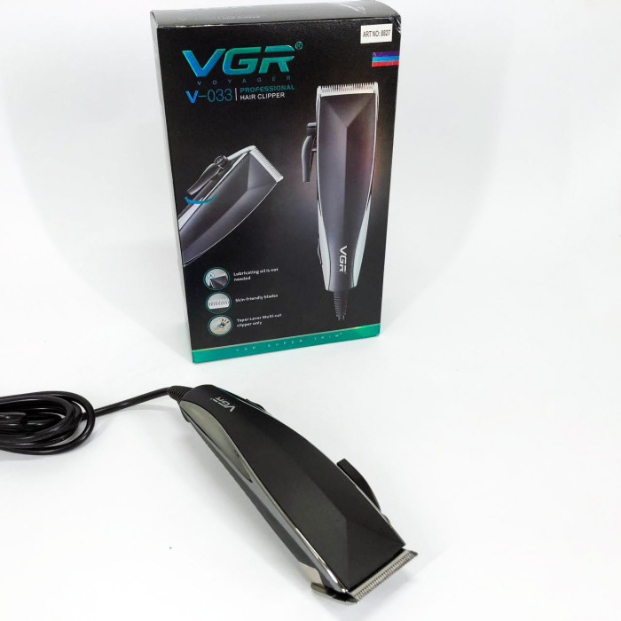 Професійна машинка для стрижки волосся VGR V-033 з функцією тримера та 4 насадками