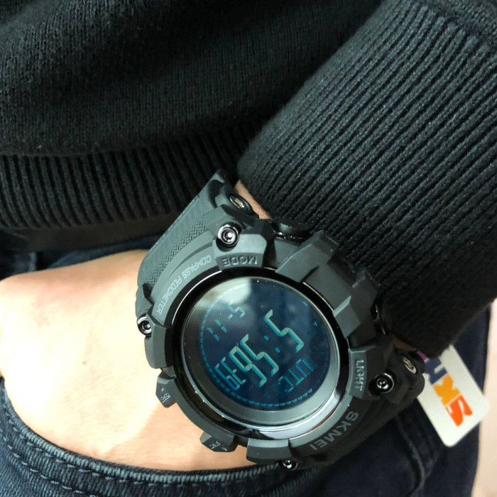 Годинник наручний чоловічий SKMEI 1356BK BLACK, фірмовий спортивний годинник. Колір: чорний