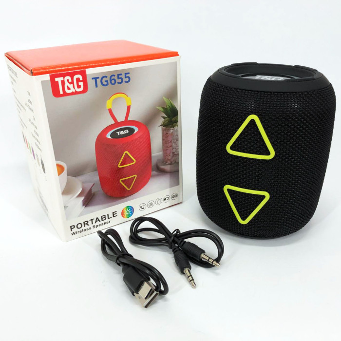 Портативна колонка TG655 5W з RGB підсвічуванням та ремінцем, Bluetooth колонка для вулиці. Колір: чорний