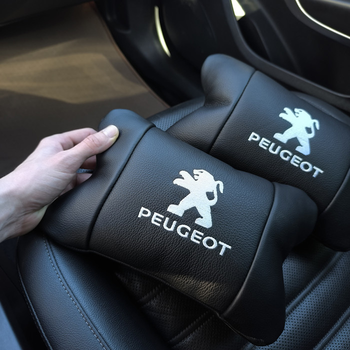 Набір подушок Peugeot із шкіри + брелок у подарунок, Автоподушки з вишивкою