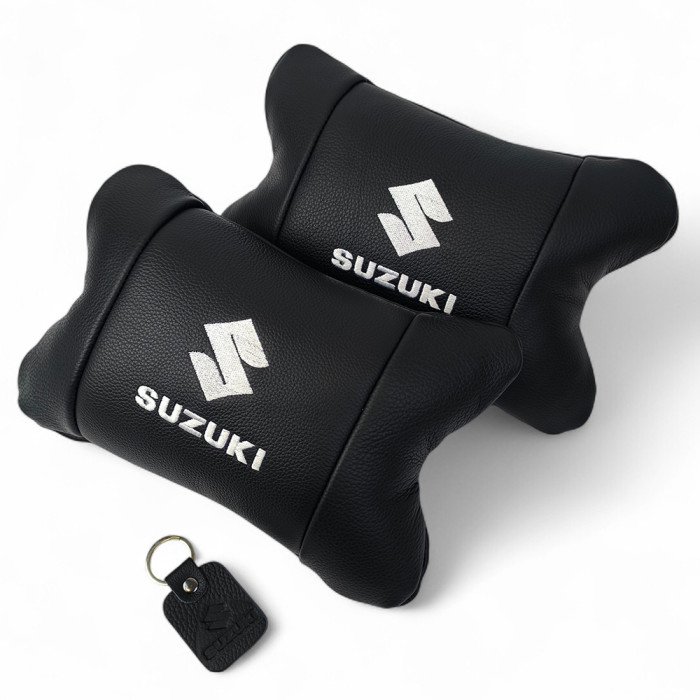 Набір шкіряних подушок Suzuki з вишивкою логотипу + брелок у подарунок для авто