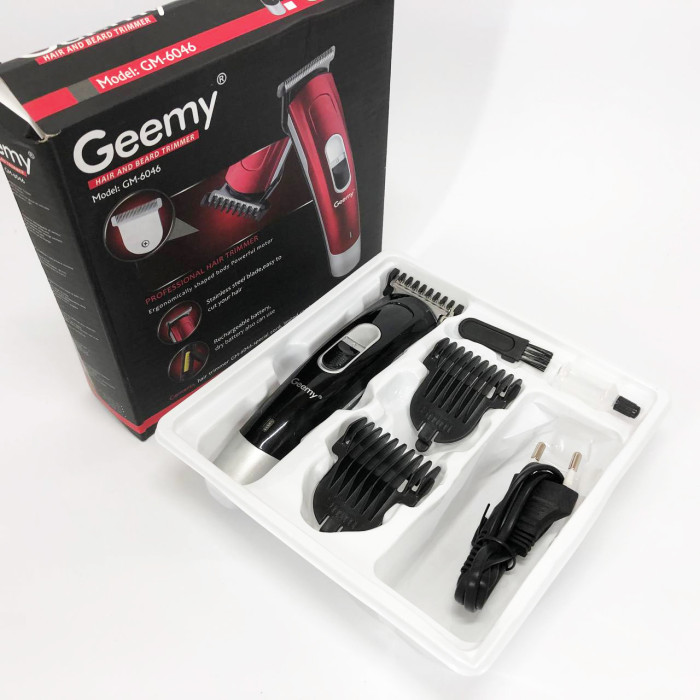 Машинка для стрижки волосся Gemei GM-6046, Практична машинка для стрижки волосся. Колір: чорний