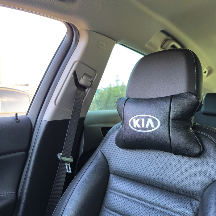 Автодушки 2 шт на підголовник Kia / Кіа, натуральна шкіра, чорні, Підголовник для авто з комфортом
