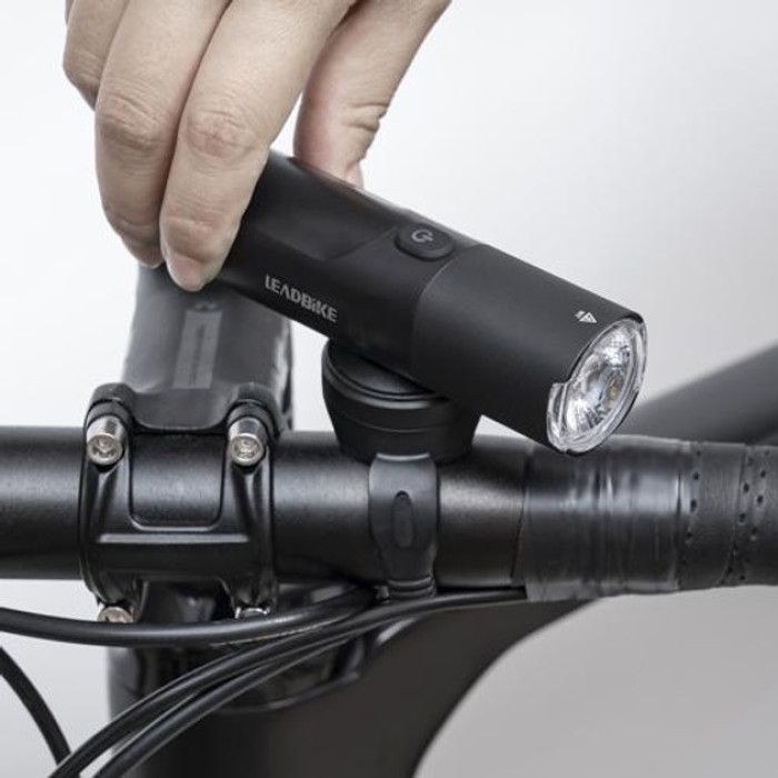 Потужний велосипедний ліхтар LEADBIKE M02-OSRAM 800LM, Велосипедний ліхтар із захистом від вологи