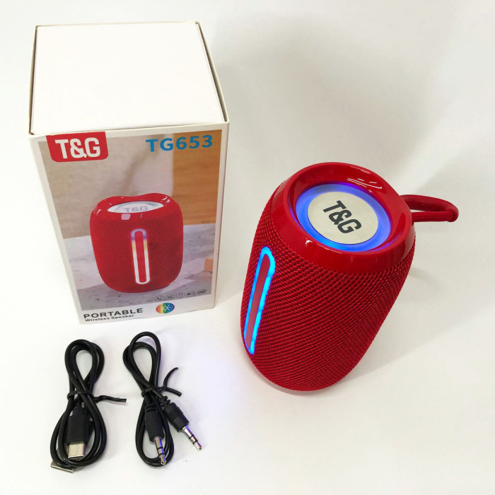 Портативна Bluetooth-колонка TG653 USB з ремінцем, потужна переносна акустична колонка. Колір: червоний